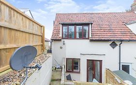 5 Stable Cottages , Hartington Road, Cromer.North Norfolk. Nr27 0Ej